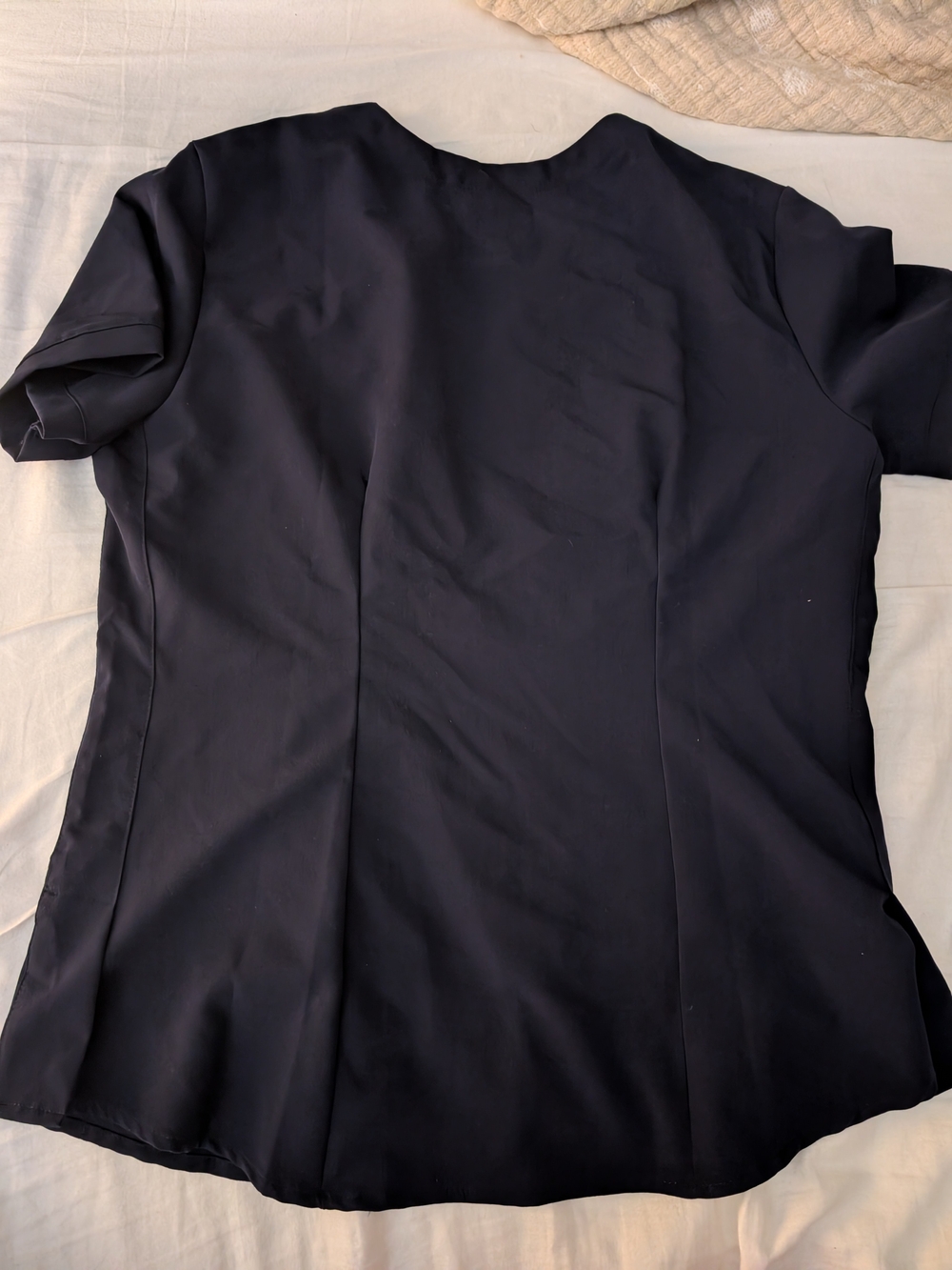Ava Women's V-Neck Scrub Top in Navy - Picture 2 of 3